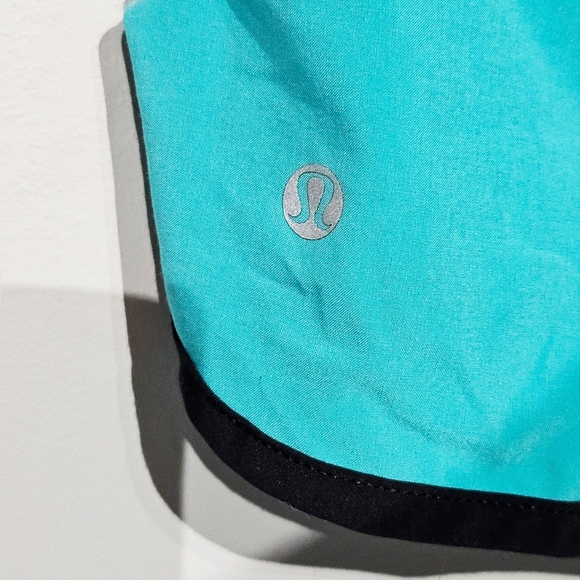 Lululemon Run Speed Short Blue Tropics Burlap Black Dune w Liner Shorts Sz 4 - Picture 5 of 5